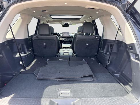 Used 2024 Honda Pilot Touring image 49