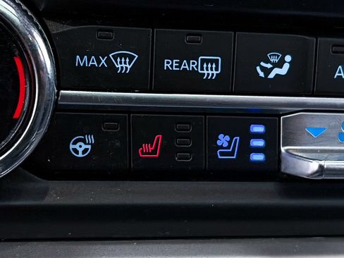 Used 2022 Ford Expedition Max XLT AWD/4WD image 28