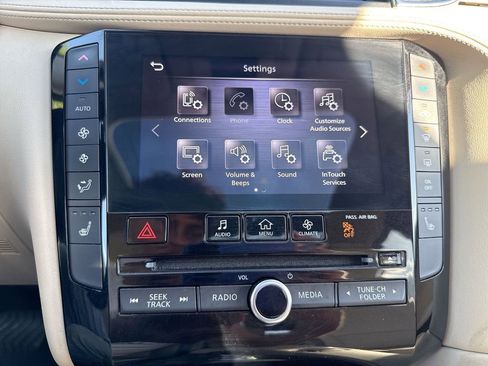 Used 2022 INFINITI QX50 Luxe w/ Cargo Package AWD/4WD image 17
