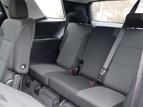 Used 2021 Chevrolet Traverse LT w/ LPO, 'HIT The Road' Package image 25