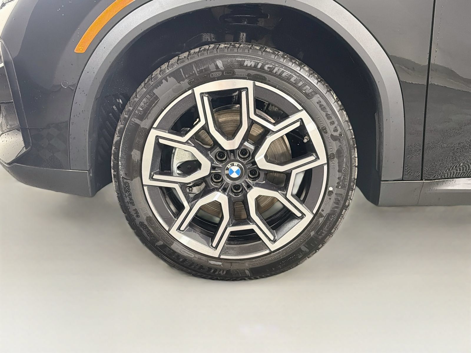 New 2026 BMW X2 xDrive28i w/ Technology Package AWD/4WD image 32