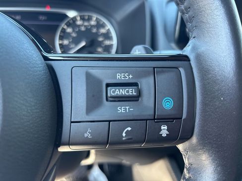 Used 2023 Nissan Rogue SL w/ SL Premium Package AWD/4WD image 25
