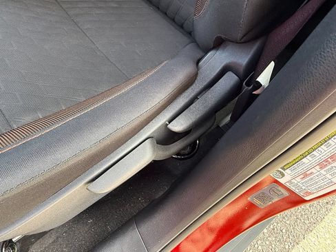Used 2023 Nissan Kicks SR FWD image 23