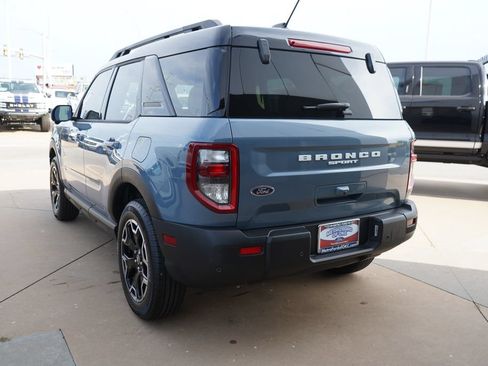 New 2025 Ford Bronco Sport Outer Banks w/ Outer Banks Tech Package+ AWD/4WD image 12