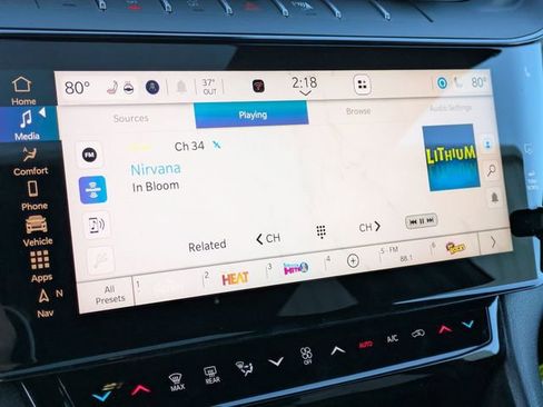 New 2026 Jeep Grand Cherokee Altitude AWD/4WD image 17
