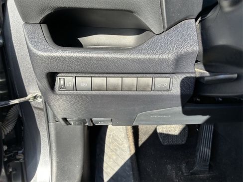 Used 2023 Toyota RAV4 XLE Premium image 17