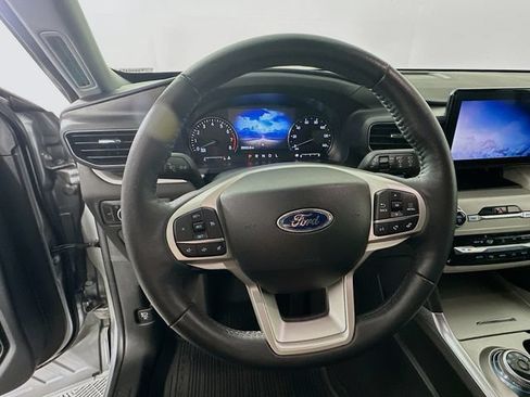 Certified 2024 Ford Explorer XLT w/ Equipment Group 202A AWD/4WD image 16
