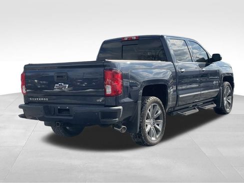 Used 2018 Chevrolet Silverado 1500 LTZ Z71 w/ Centennial Edition image 4