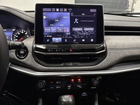 Used 2022 Jeep Compass Latitude image 7