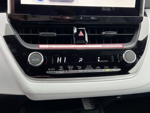 New 2026 Toyota Corolla SE image 21