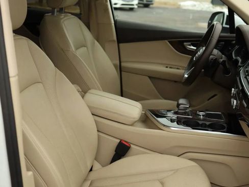 Used 2018 Audi Q7 3.0T Prestige w/ Prestige Package image 54