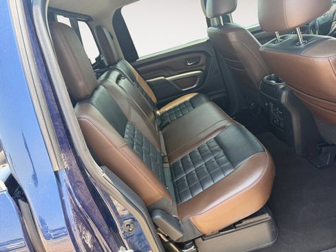 Used 2018 Nissan Titan Platinum Reserve w/ Platinum Utility Package AWD/4WD image 11