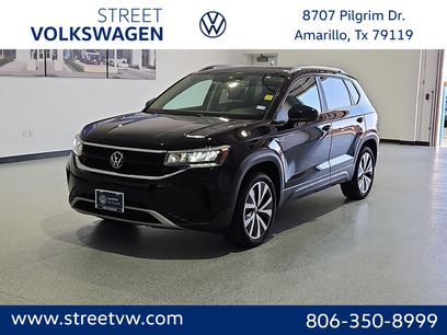 Certified 2023 Volkswagen Taos SE w/ Panoramic Sunroof Package