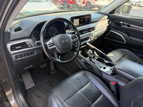 Used 2020 Kia Telluride EX AWD/4WD image 15