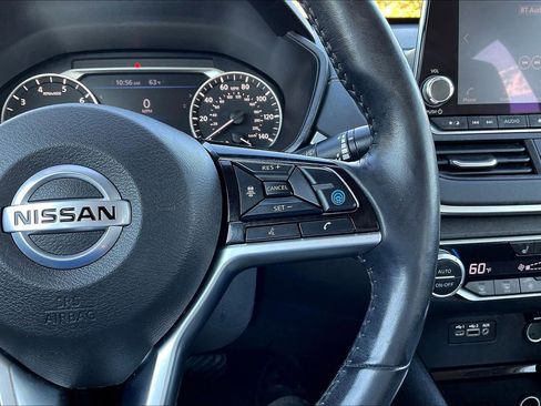 Used 2020 Nissan Altima 2.5 SV image 25