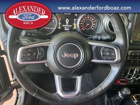 Used 2018 Jeep Wrangler Unlimited Rubicon AWD/4WD image 23