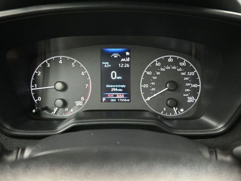 Used 2025 Toyota Corolla LE image 12