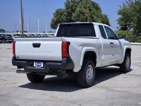 Used 2024 Toyota Tacoma SR RWD image 7