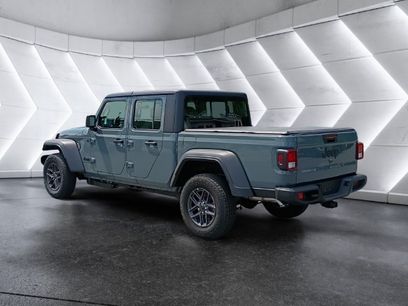 New 2026 Jeep Gladiator Sport