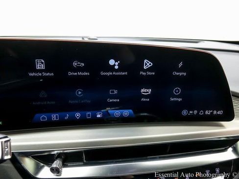 New 2025 Cadillac Lyriq Sport image 14