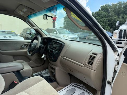 Used 2002 MAZDA Tribute ES AWD/4WD image 19