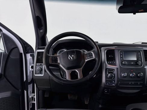 Used 2022 RAM 1500 Warlock AWD/4WD image 19