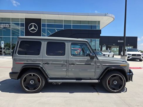 Used 2024 Mercedes-Benz G 63 AMG 4MATIC image 9