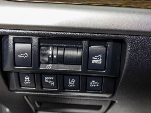Used 2019 Subaru Outback 2.5i Touring w/ Protection Package #1 AWD/4WD image 38