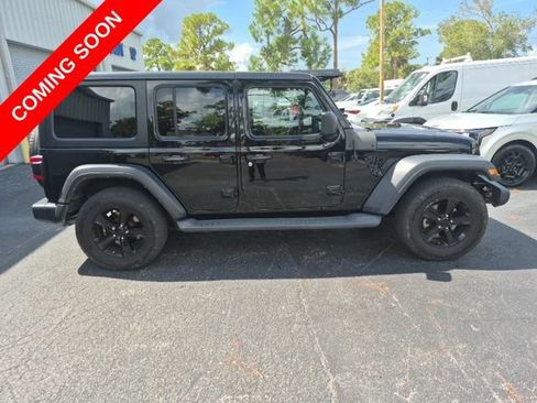 Used 2021 Jeep Wrangler Unlimited Sport AWD/4WD image 4