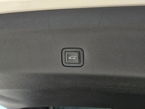 Used 2023 Chevrolet Tahoe RST RWD image 10