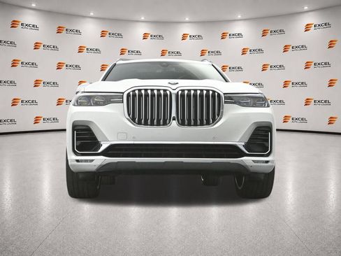 Used 2021 BMW X7 xDrive40i w/ Executive Package AWD/4WD image 55