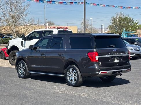 Used 2023 Ford Expedition Max XLT image 44