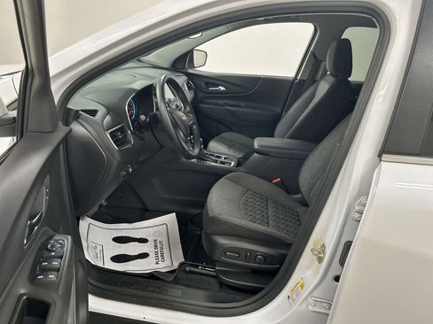 Used 2024 Chevrolet Equinox LT AWD/4WD image 9