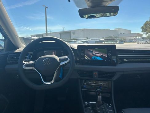 New 2026 Volkswagen Jetta SE image 42