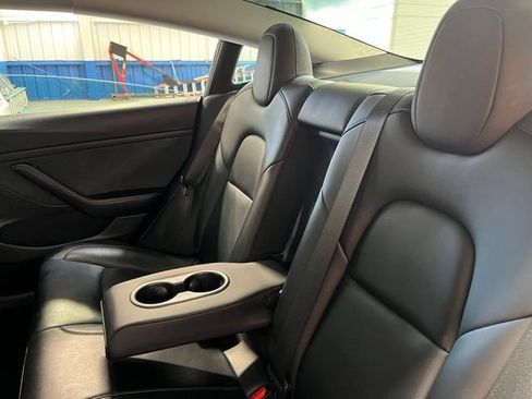 Used 2022 Tesla Model 3 Long Range AWD/4WD image 20
