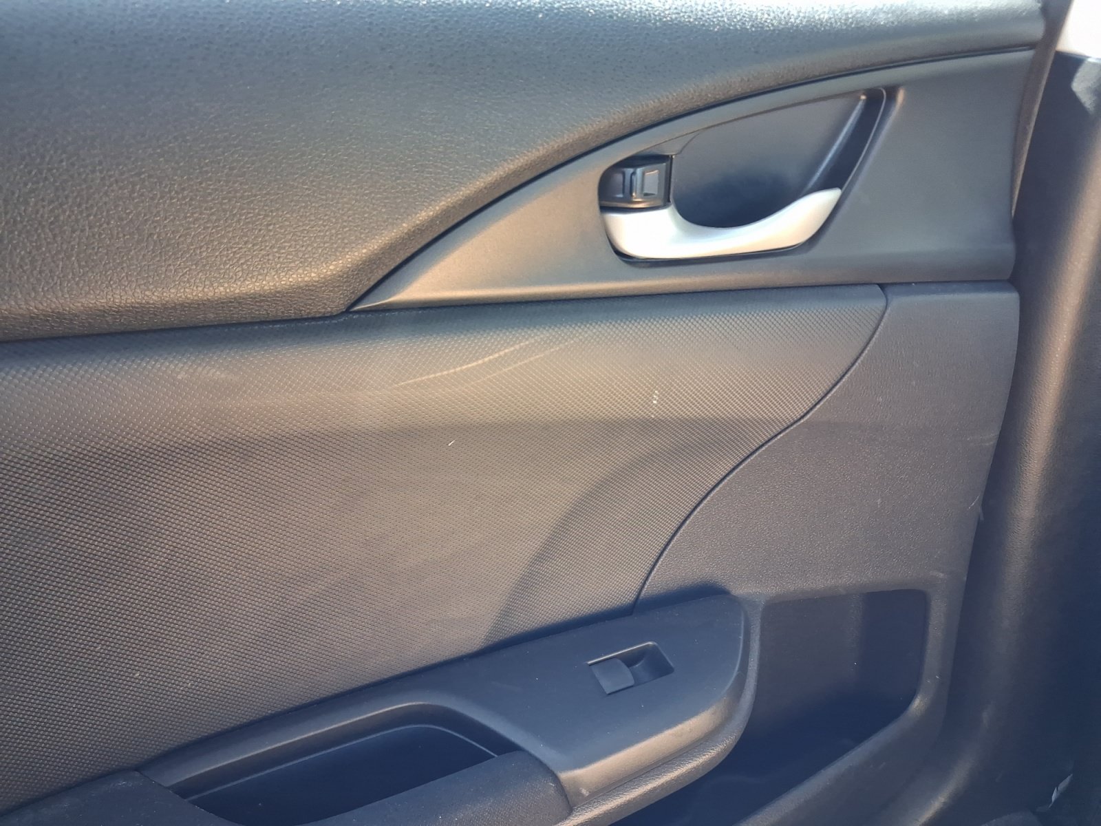 Used 2019 Honda Civic EX image 18