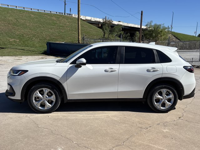 Used 2025 Honda HR-V LX image 8