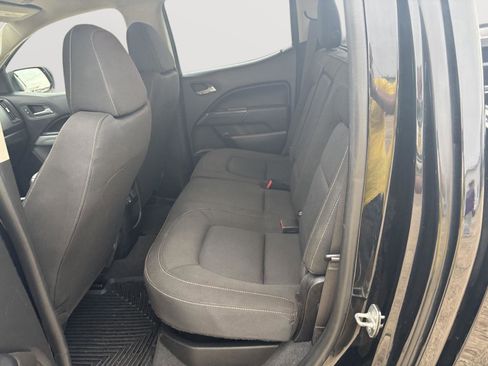 Used 2020 Chevrolet Colorado LT image 21