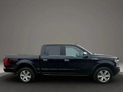 Used 2019 Ford F150 Platinum w/ Equipment Group 701A Luxury AWD/4WD image 4