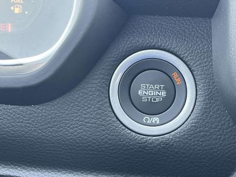 New 2026 RAM 1500 4x4 Crew Cab image 28