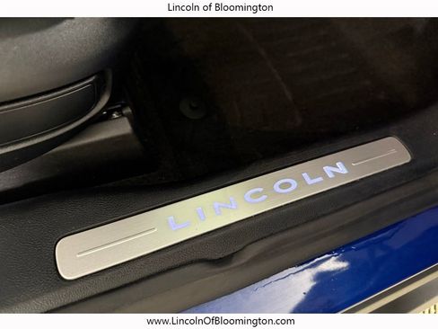 Used 2020 Lincoln Corsair Reserve w/ Equipment Group 202A image 16