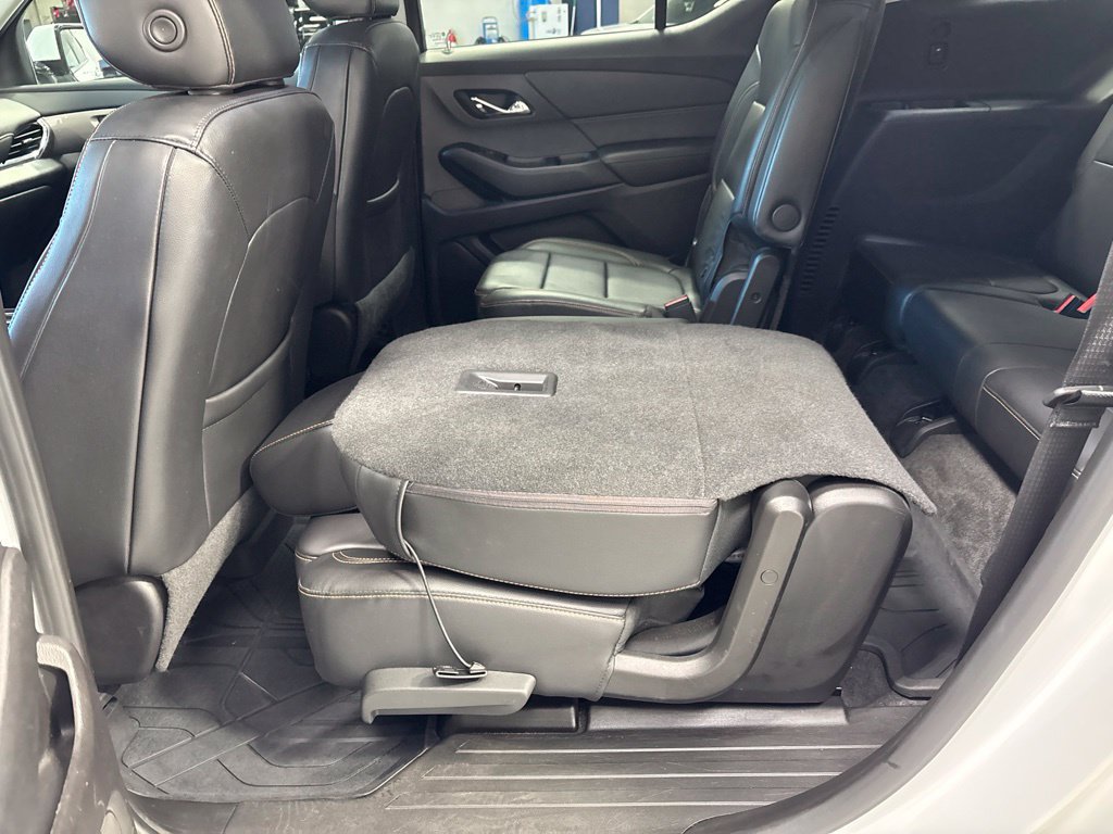 Used 2019 Chevrolet Traverse LT w/ LPO, Floor Liner Package AWD/4WD image 35