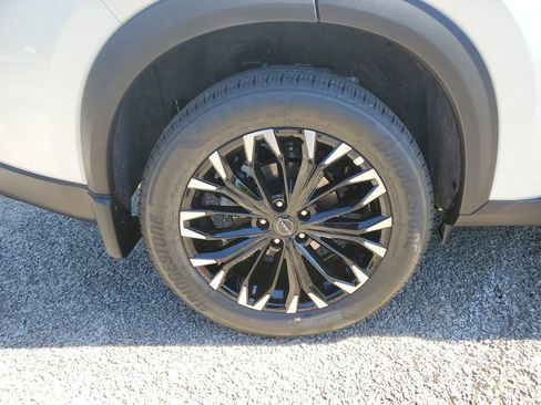 New 2026 Nissan Rogue Dark Armor FWD image 5