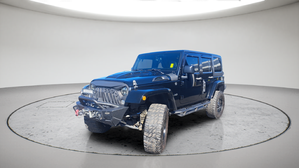Used 2015 Jeep Wrangler Unlimited Sahara w/ Max Tow Package AWD/4WD image 1