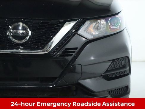 Certified 2022 Nissan Rogue Sport S image 10