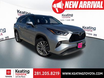 Used 2021 Toyota Highlander Platinum