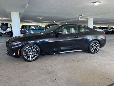 Used 2022 BMW 430i Coupe w/ Convenience Package image 12