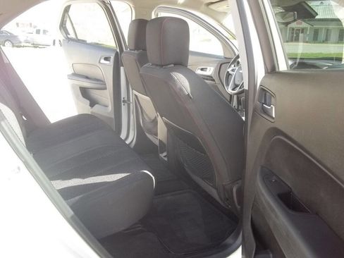 Used 2015 Chevrolet Equinox LT w/ Driver Convenience Package image 11