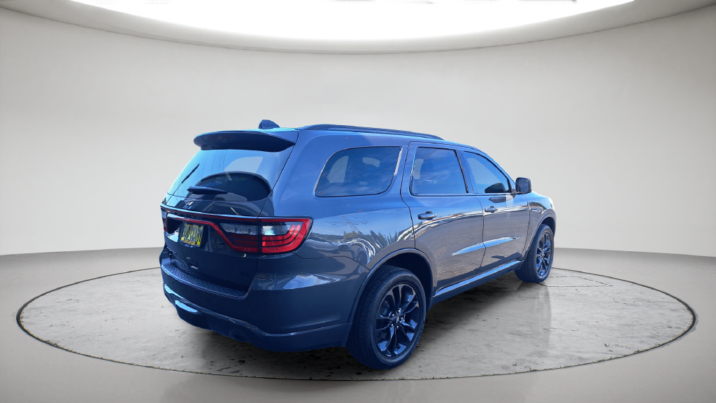 Used 2025 Dodge Durango GT w/ Blacktop Package AWD/4WD image 5