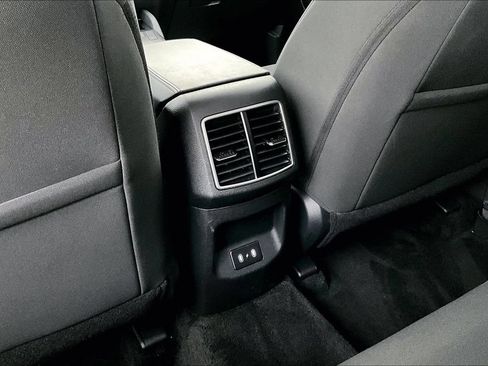 Used 2026 Kia Sportage LX FWD image 28